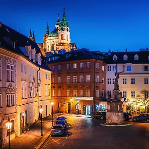 Hotel Old Royal Post Boutique & Premium, Praag